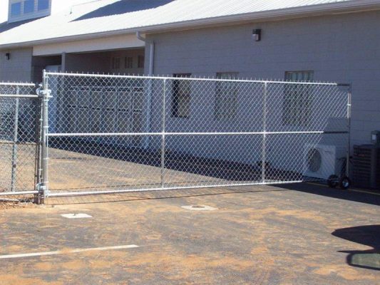Dormitory Slide Gate 533x400