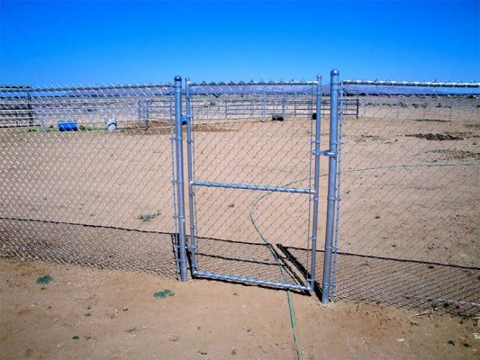 Chain Link Fencing Restricted Area Swing Gate 533x400